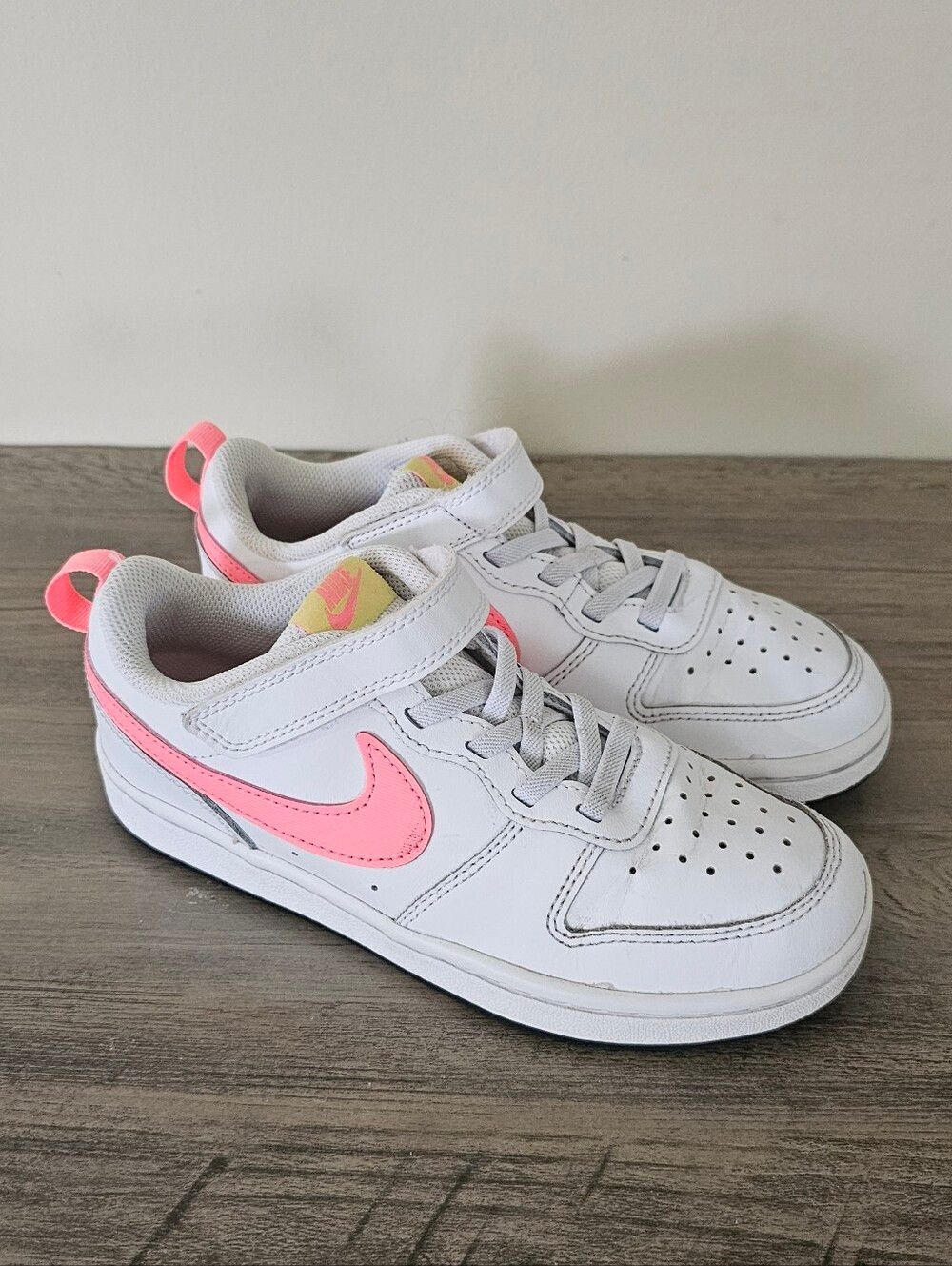 Nike Court Borough Low 2 GS Kids Girl Boy Shoes White Sneakers 1.5 Y